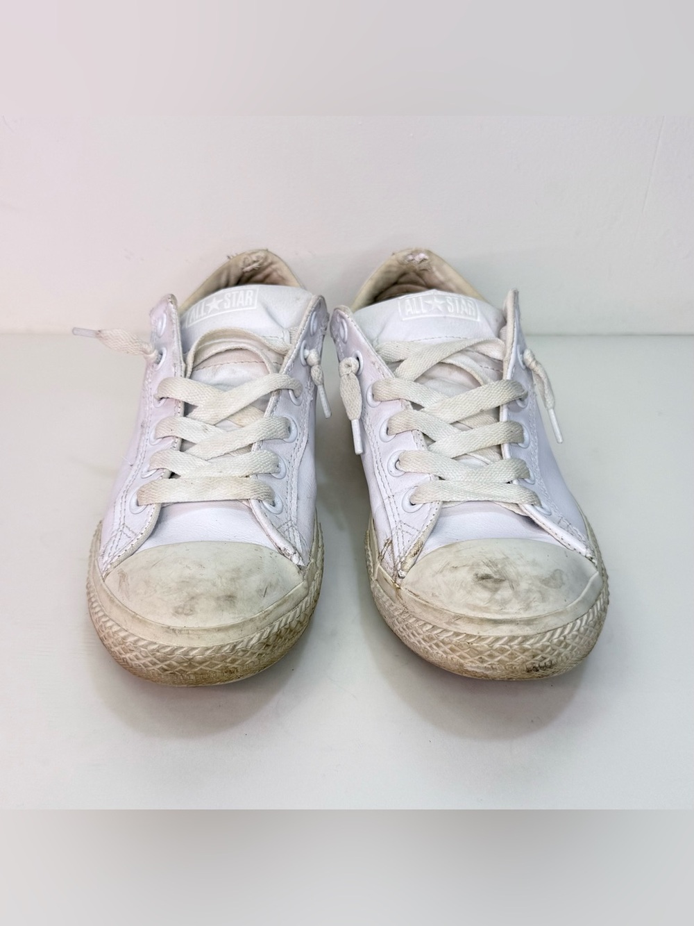 Converse Chuck Taylor All Star all Leather White Low-Top Sneakers - Picture 2 of 6